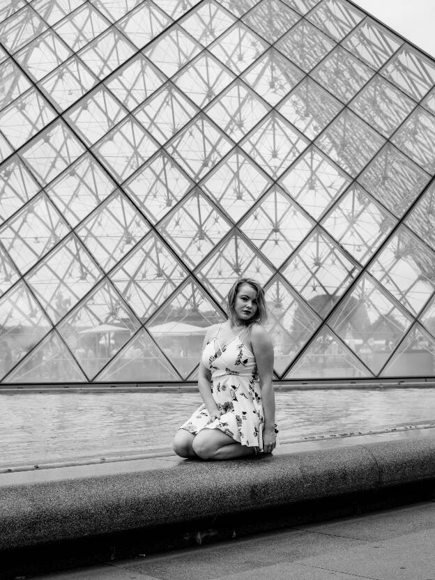 Pyramide du Louvre