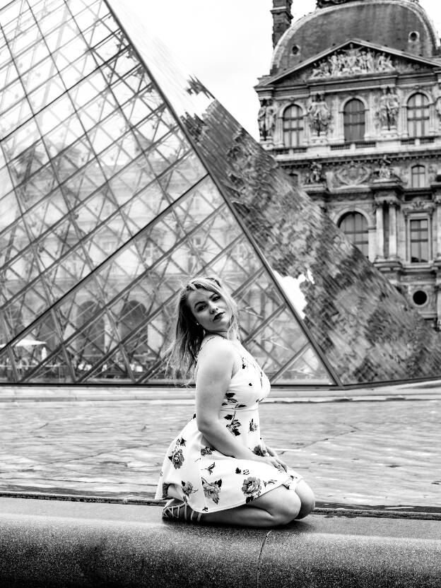 Pyramide du Louvre