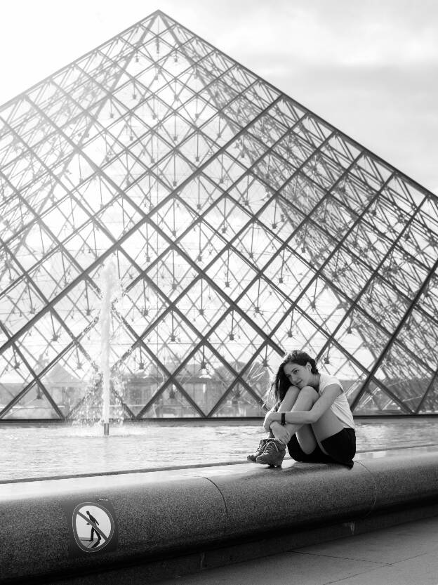 Pyramide du Louvre